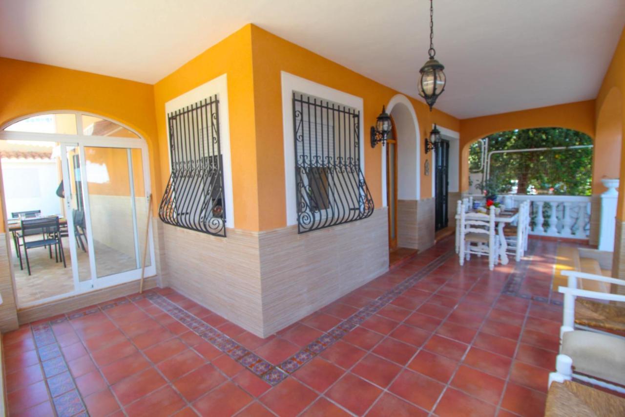 Great Villa, Sea Views, 20 Secs Walk To The Beach, Bbq, 9 People, 5 Mins Car From Alicante City Center, Sailing Club 3 Mins Walk Exteriér fotografie