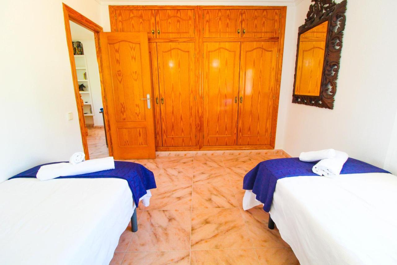 Great Villa, Sea Views, 20 Secs Walk To The Beach, Bbq, 9 People, 5 Mins Car From Alicante City Center, Sailing Club 3 Mins Walk Exteriér fotografie