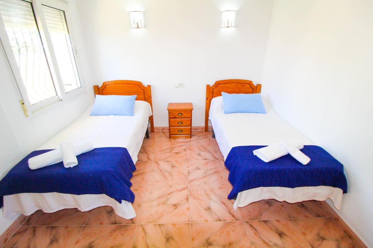 Great Villa, Sea Views, 20 Secs Walk To The Beach, Bbq, 9 People, 5 Mins Car From Alicante City Center, Sailing Club 3 Mins Walk Exteriér fotografie